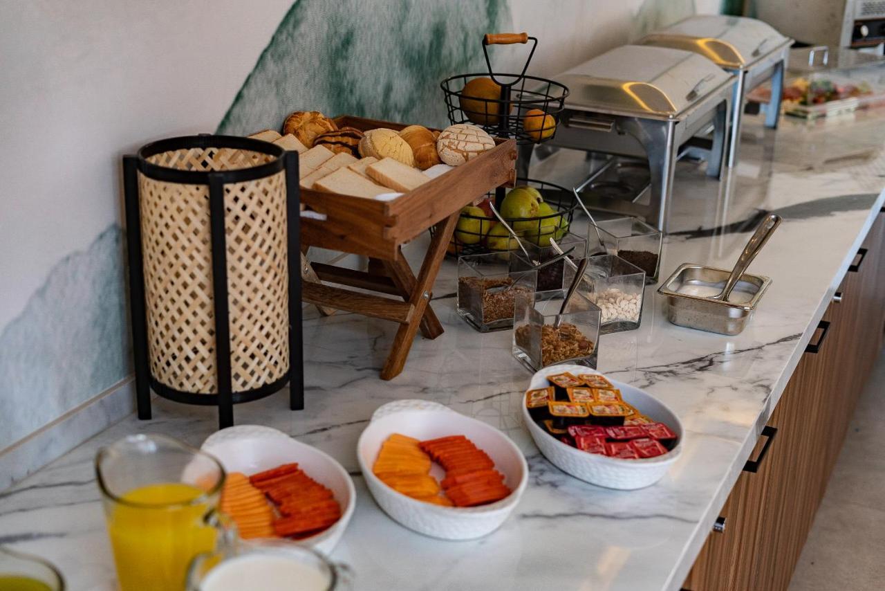 Fulton Business Luxury Hotel Guadalajara Eksteriør bilde