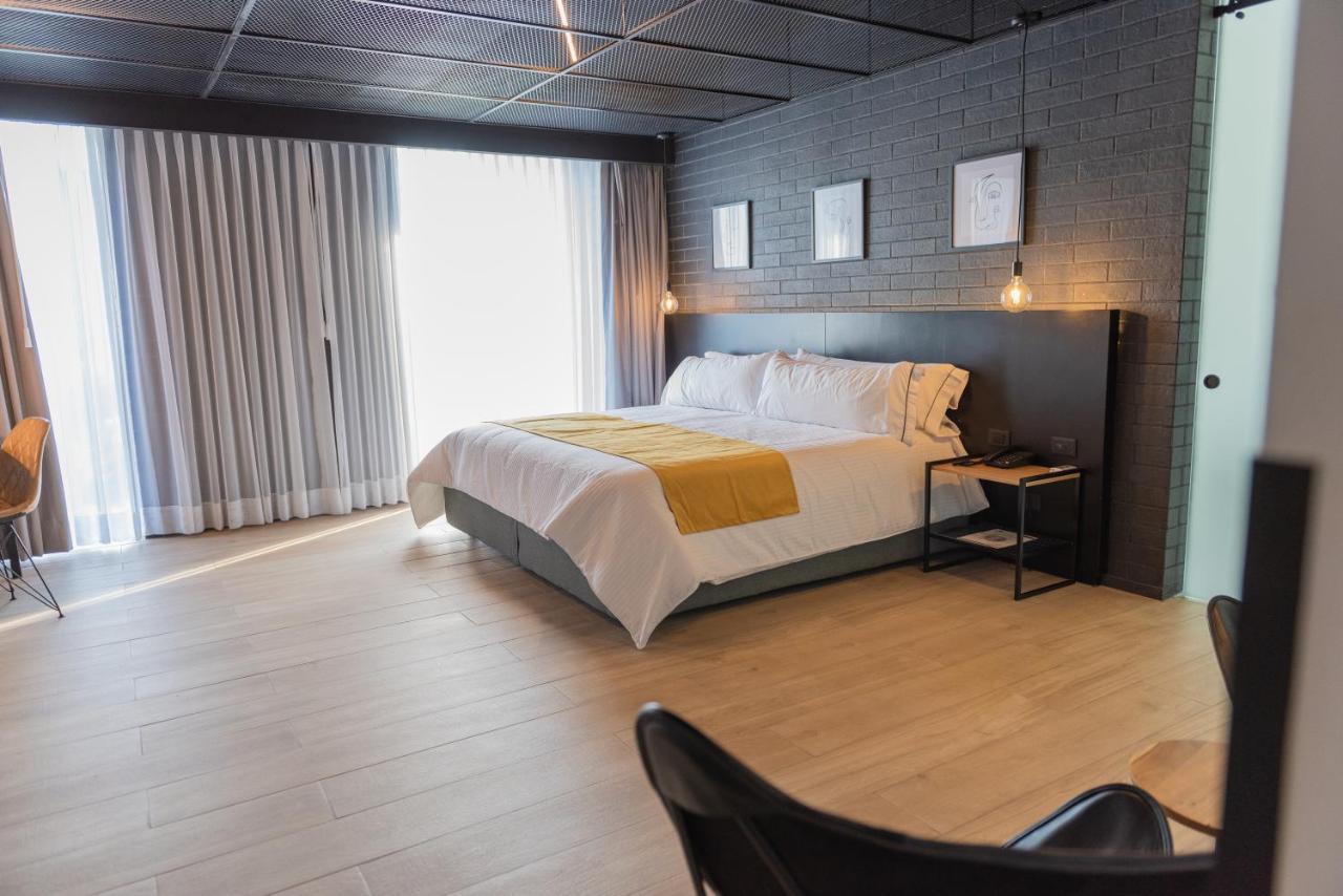 Fulton Business Luxury Hotel Guadalajara Eksteriør bilde